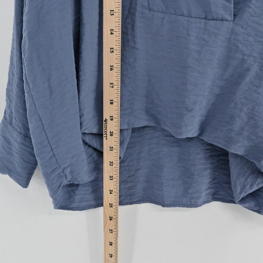 Anthropologie Dylon Long-Sleeve Wide-Placket Top Womens Size XS Blue Boho Drapey